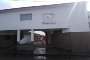 Motel 2 Caminos