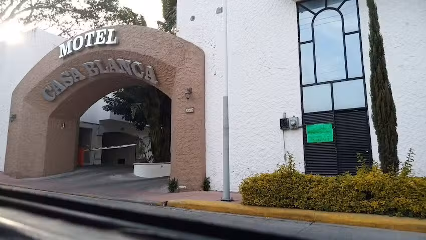 Motel Casa Blanca