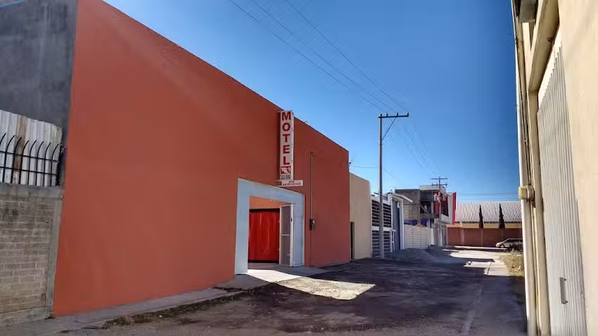 MOTEL &ldquo;CASA BRAVA&rdquo;