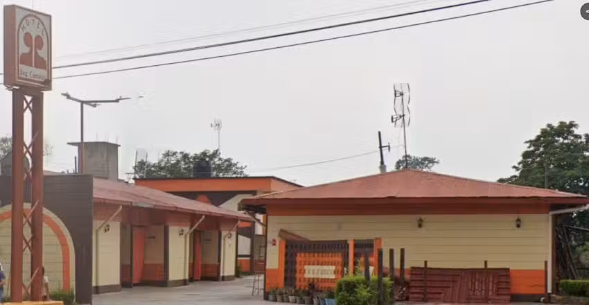 Motel Dos Caminos