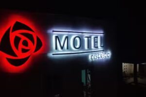 Motel DSC