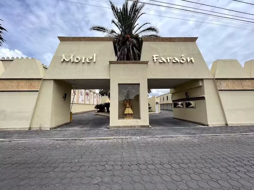 Motel Fara&oacute;n