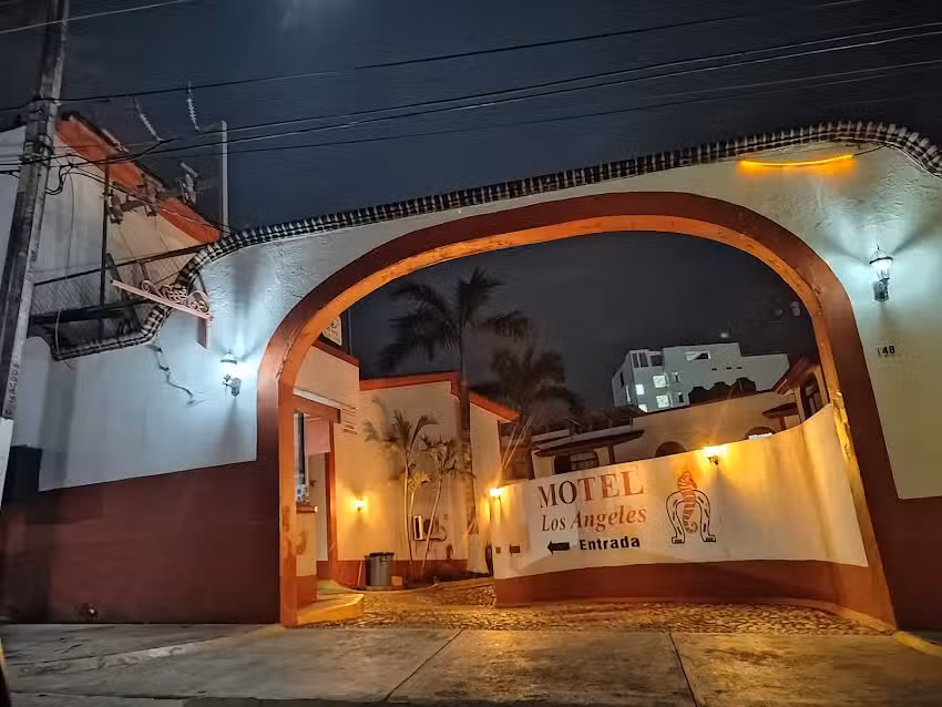 Motel Los &Aacute;ngeles