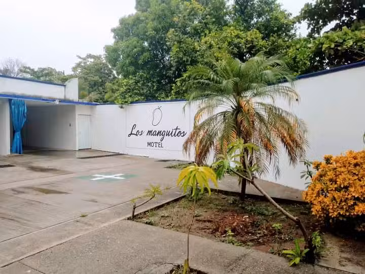 Motel &ldquo;Los Manguitos&rdquo;
