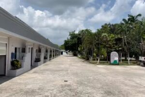 Motel “Los Pinos”