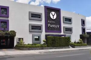 Motel Punto Y