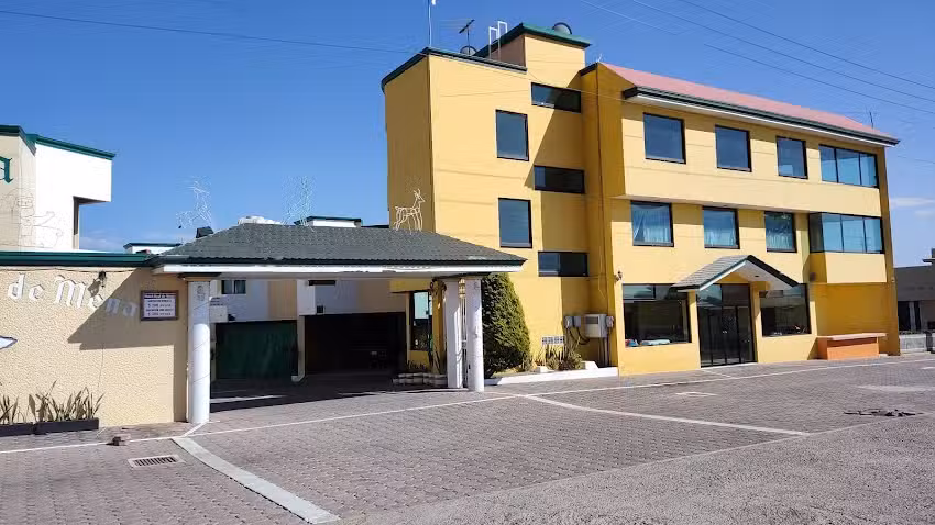 Motel Real De Mena