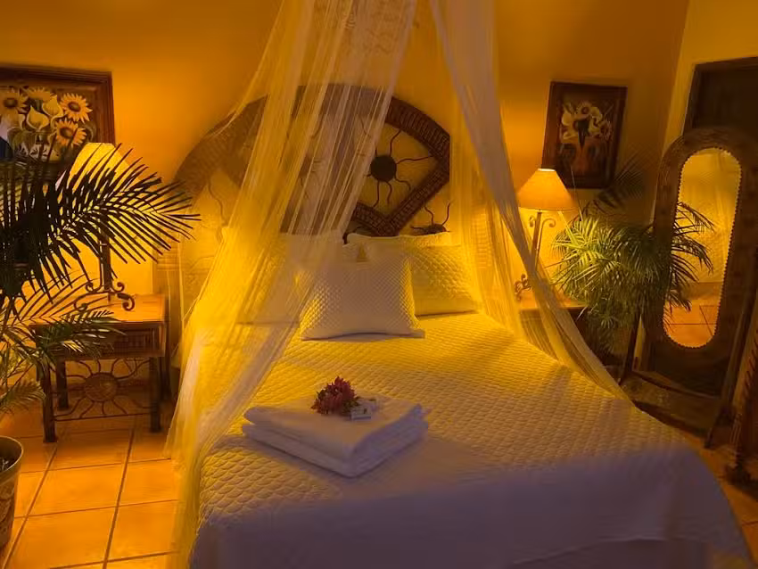 Norman Diego&rsquo;s The Mexican Inn