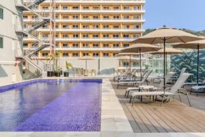 One Acapulco Costera