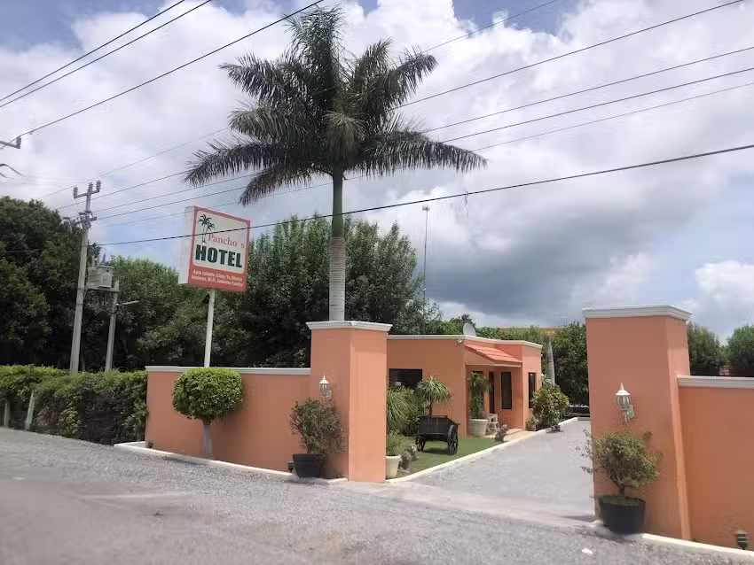 Pancho&rsquo;s Hotel