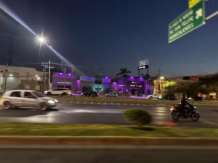 Paradisso Auto Hotel