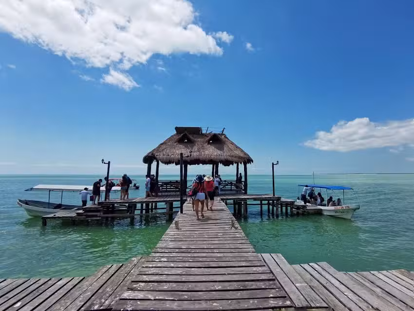 Parador Turistico Isla Aguada