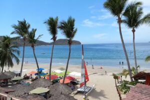 Pie De Playa La Ropa