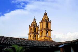 Posada familiar los girasoles