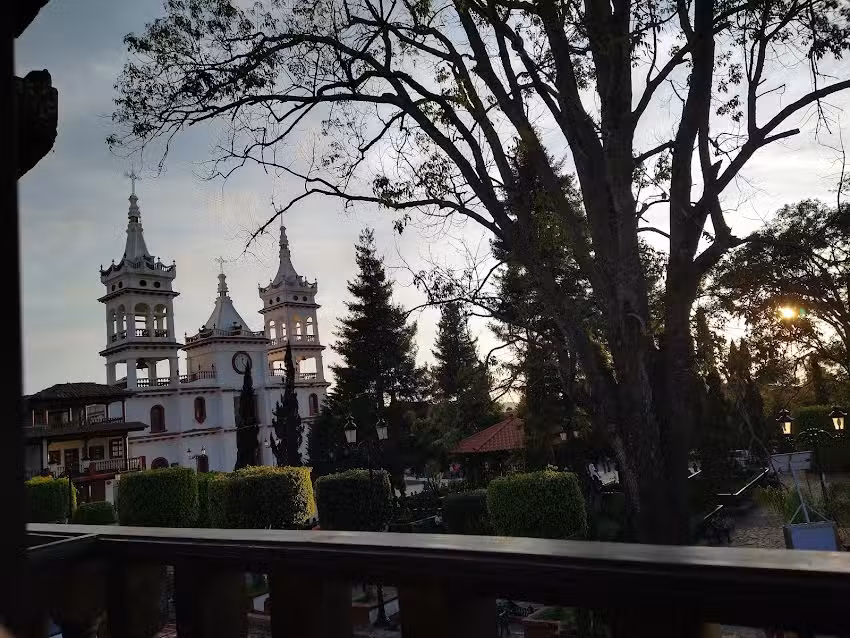POSADA LA GLORIA