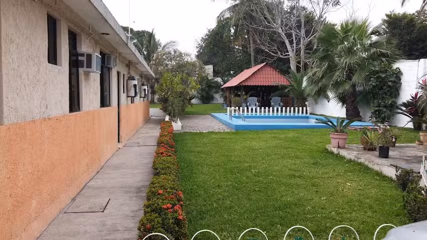 Posada Olmeca