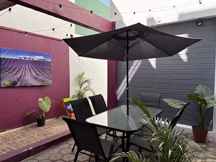 PROVENZA HOTEL & SUITES