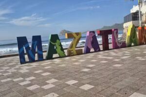 Pueblo bonito emerald bay