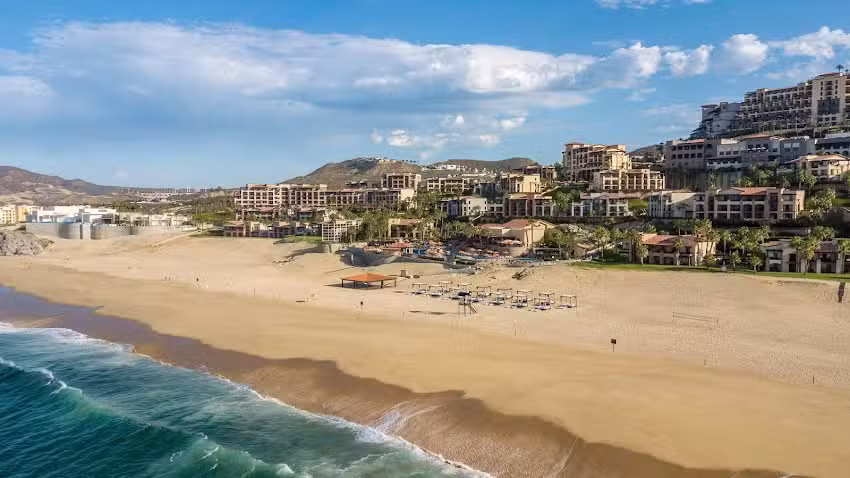 Pueblo Bonito Sunset Beach Golf & Spa Resort