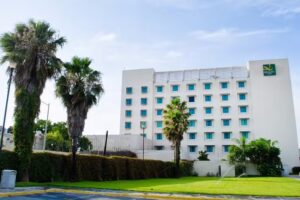 Quality Inn Monterrey La Fe