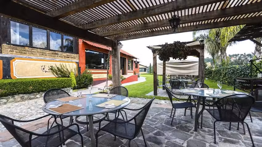 Quinta La Huerta Hotel & Restaurant