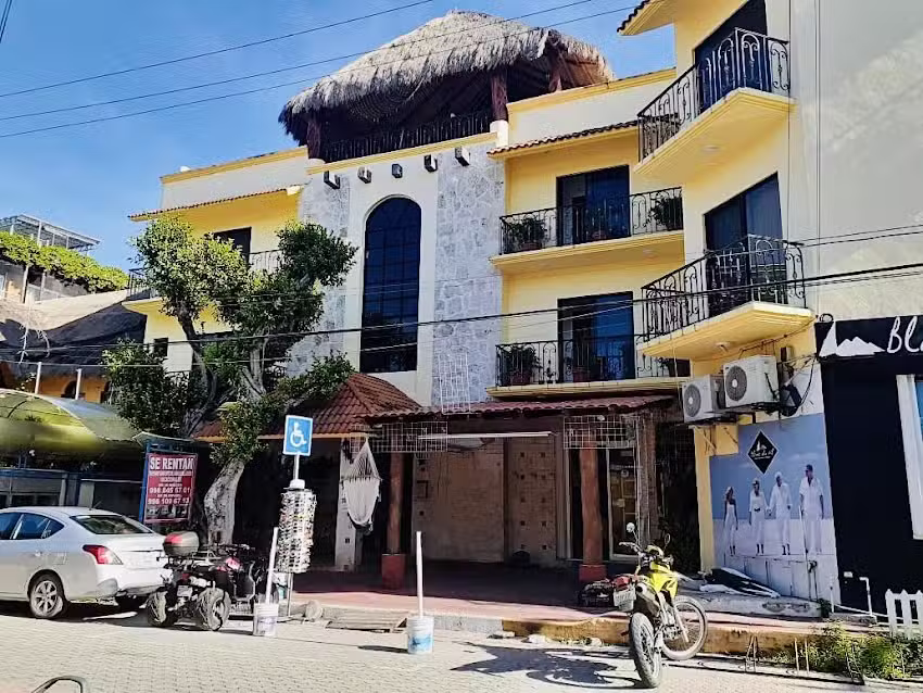 Quinta Sea Apartments