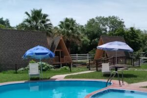 Quintas y Cabañas Paradise “T”