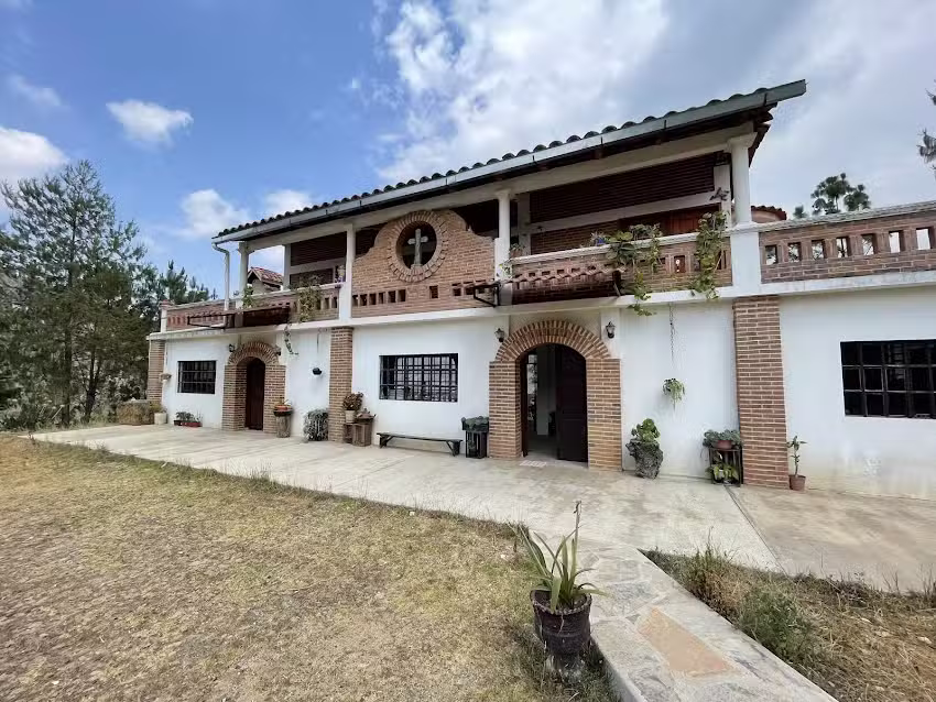 Rancho Luna