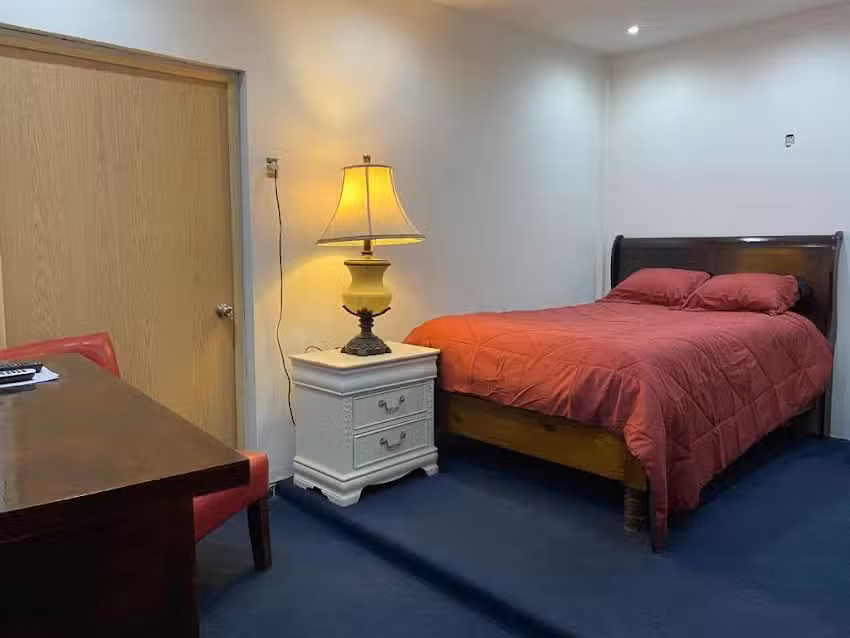 Renta de habitaci&oacute;n/cama matrimonial