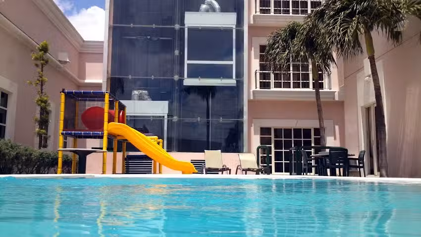 Residencial Inn & Suites