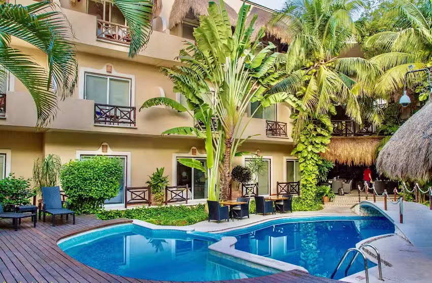 Riviera Del Sol