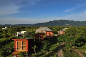 Safa Farms &ndash; Ecoturismo con Caba&ntilde;as y Alberca