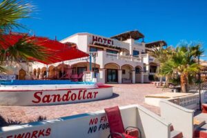 Sandollar Hotel