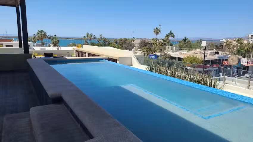 Santa Cruz Suites
