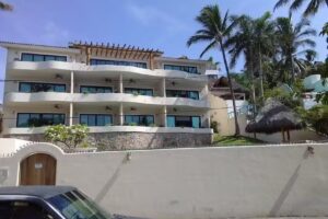 Sayulita Beach House Hotel