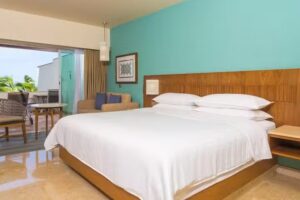 Sheraton Buganvilias Resort & Convention Center