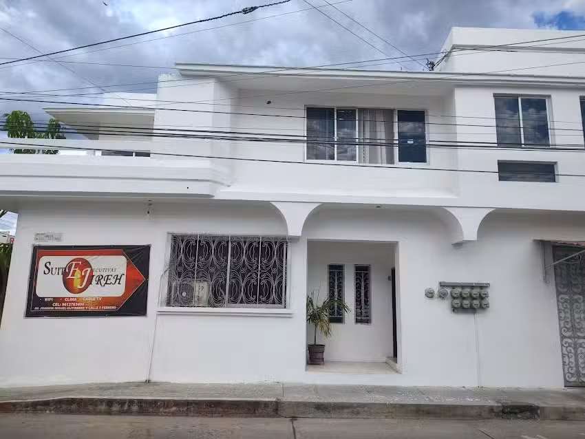 SUITE JIREH