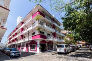 Suite Plaza del R&iacute;o Hotel Centro Puerto Vallarta