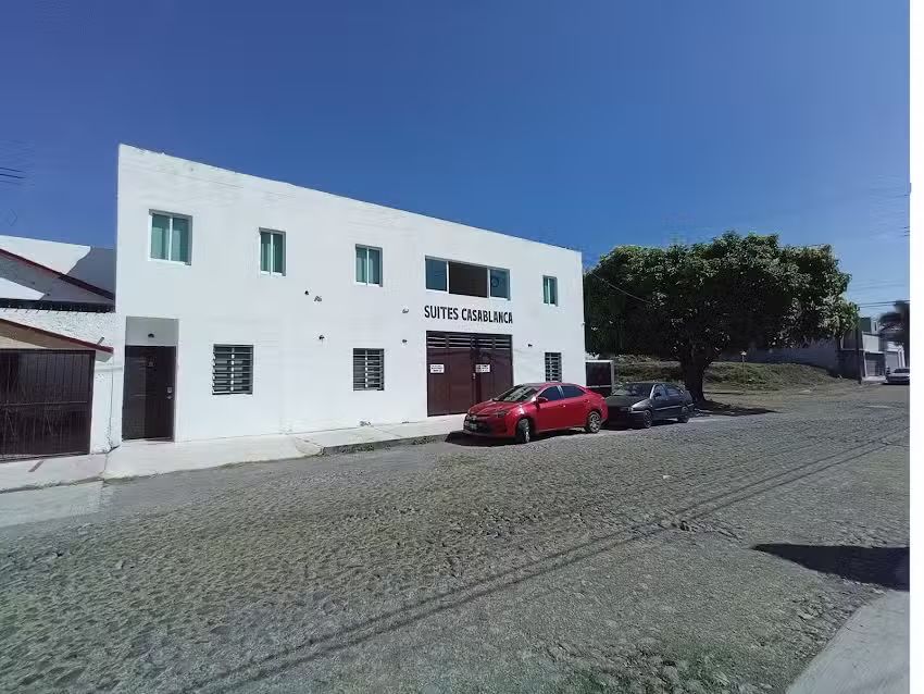 Suites Casa Blanca