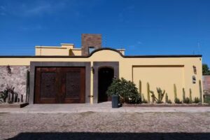 Tadeo Inn Bed & Breakfast