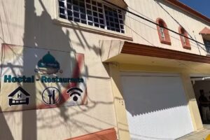 Taj Mahal Hostel &Resturant