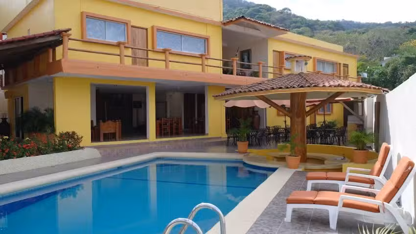 Villa Cupatitzio