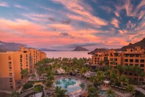 Villa del Palmar at the Islands of Loreto by Danzante Bay
