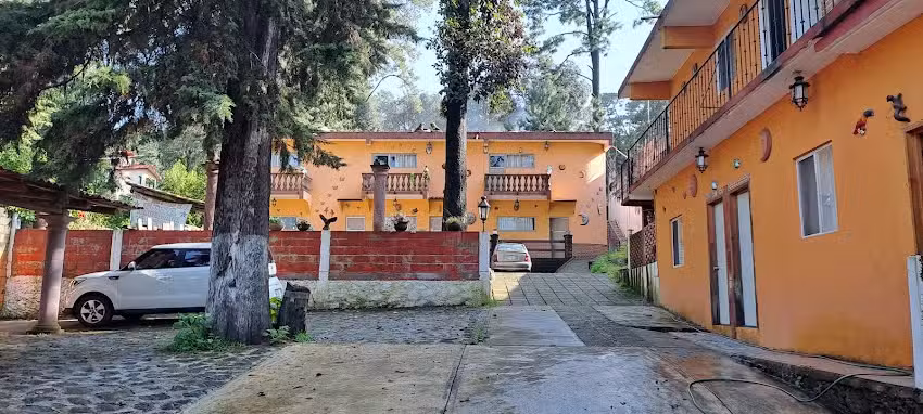 Villa Monteli Suites