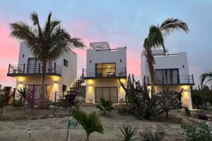 Villas del Scarlet Cardones