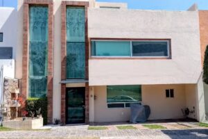 Vive Angelopolis: renta de habitaciones y Depas amueblados.